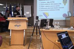 IMG-044de5e9bca210c5dc050d64d5fd2f20-V